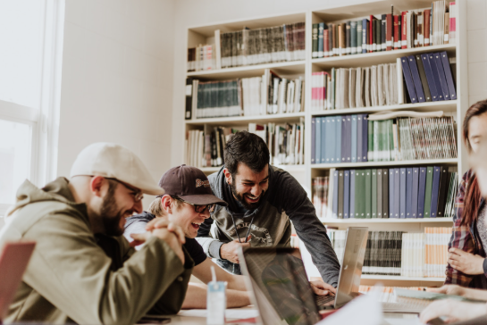 How a Strong Visual Brand Can Make Your Blog Stand Out